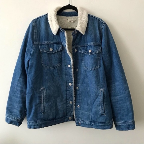 Madewell Oversized Jean Jacket Pinehill Wash: Sherpa Edition - Picture 2 of 7